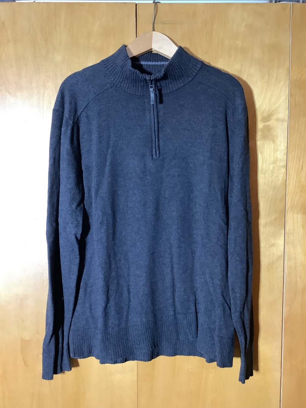 Smartwool dark gray 1/4 zip sweater, size XL